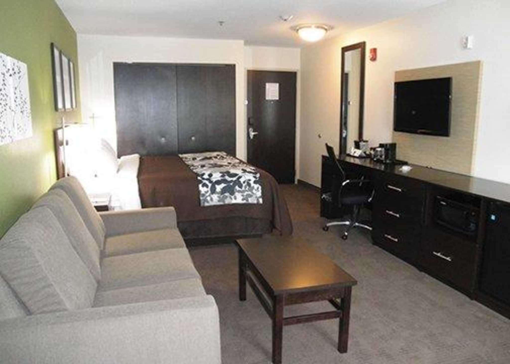 Sleep Inn & Suites Belmont - St. Clairsville Екстер'єр фото