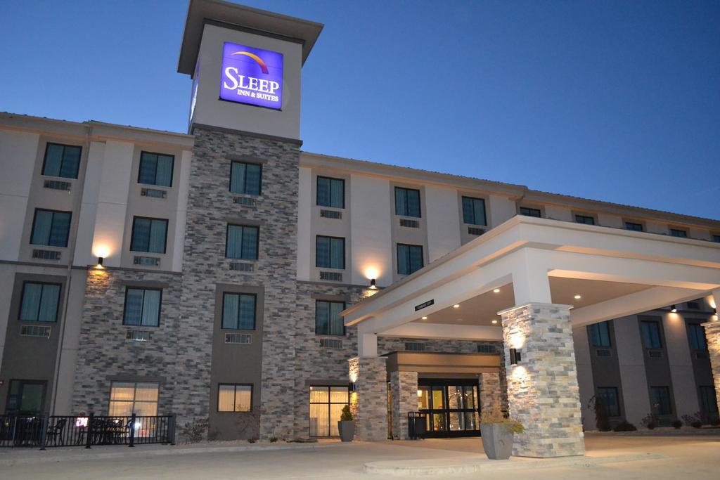 Sleep Inn & Suites Belmont - St. Clairsville Екстер'єр фото