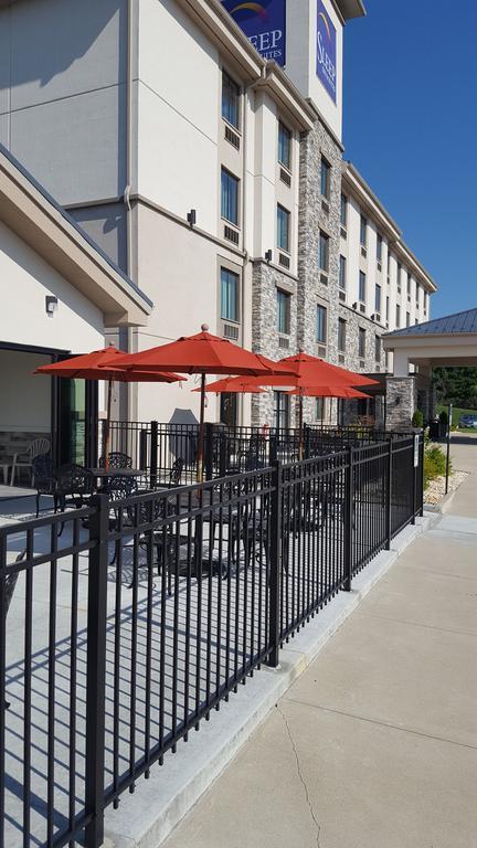 Sleep Inn & Suites Belmont - St. Clairsville Екстер'єр фото