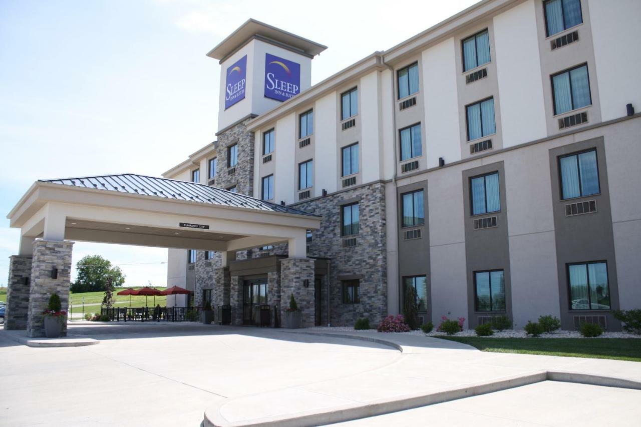 Sleep Inn & Suites Belmont - St. Clairsville Екстер'єр фото