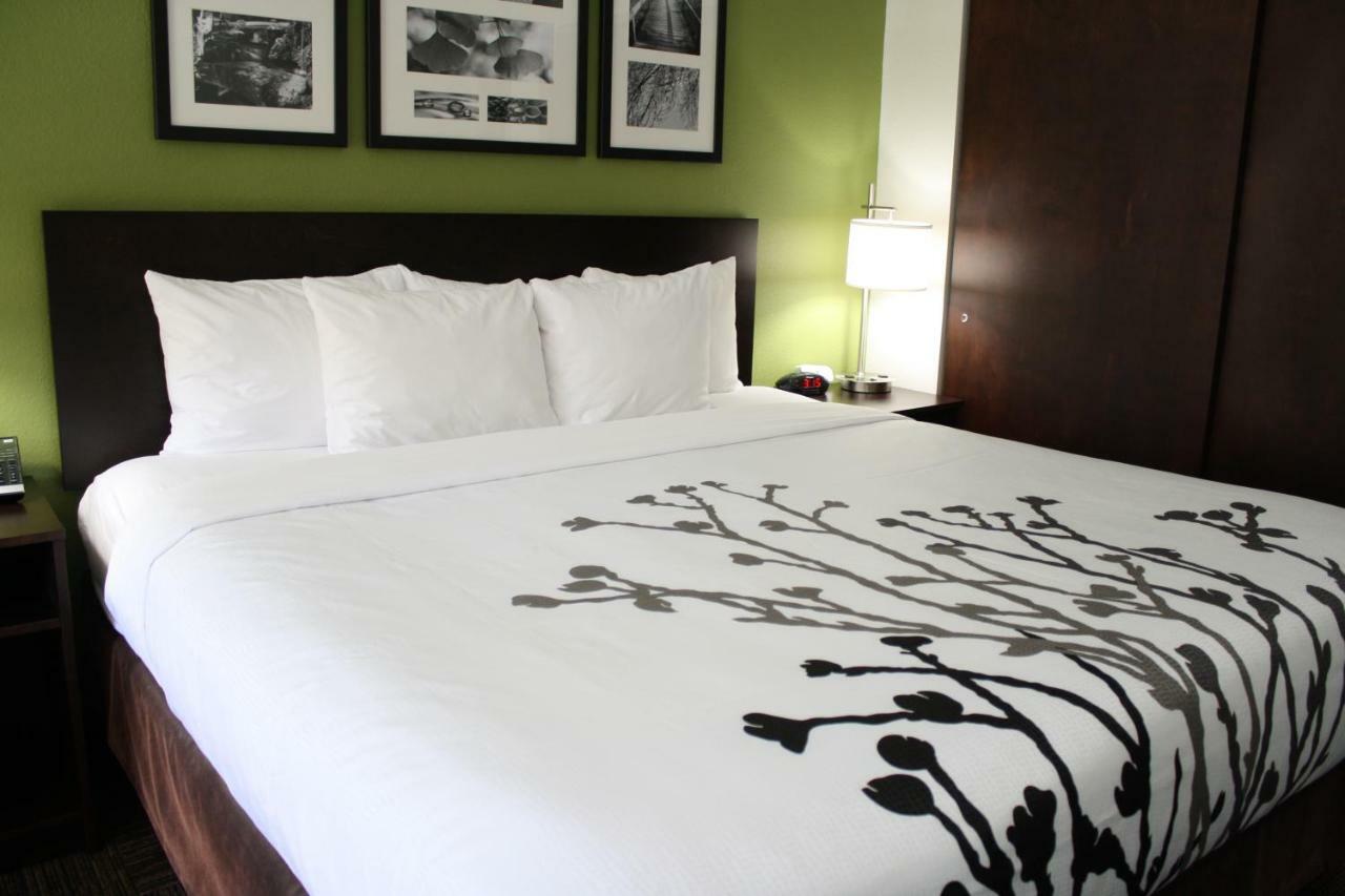 Sleep Inn & Suites Belmont - St. Clairsville Екстер'єр фото